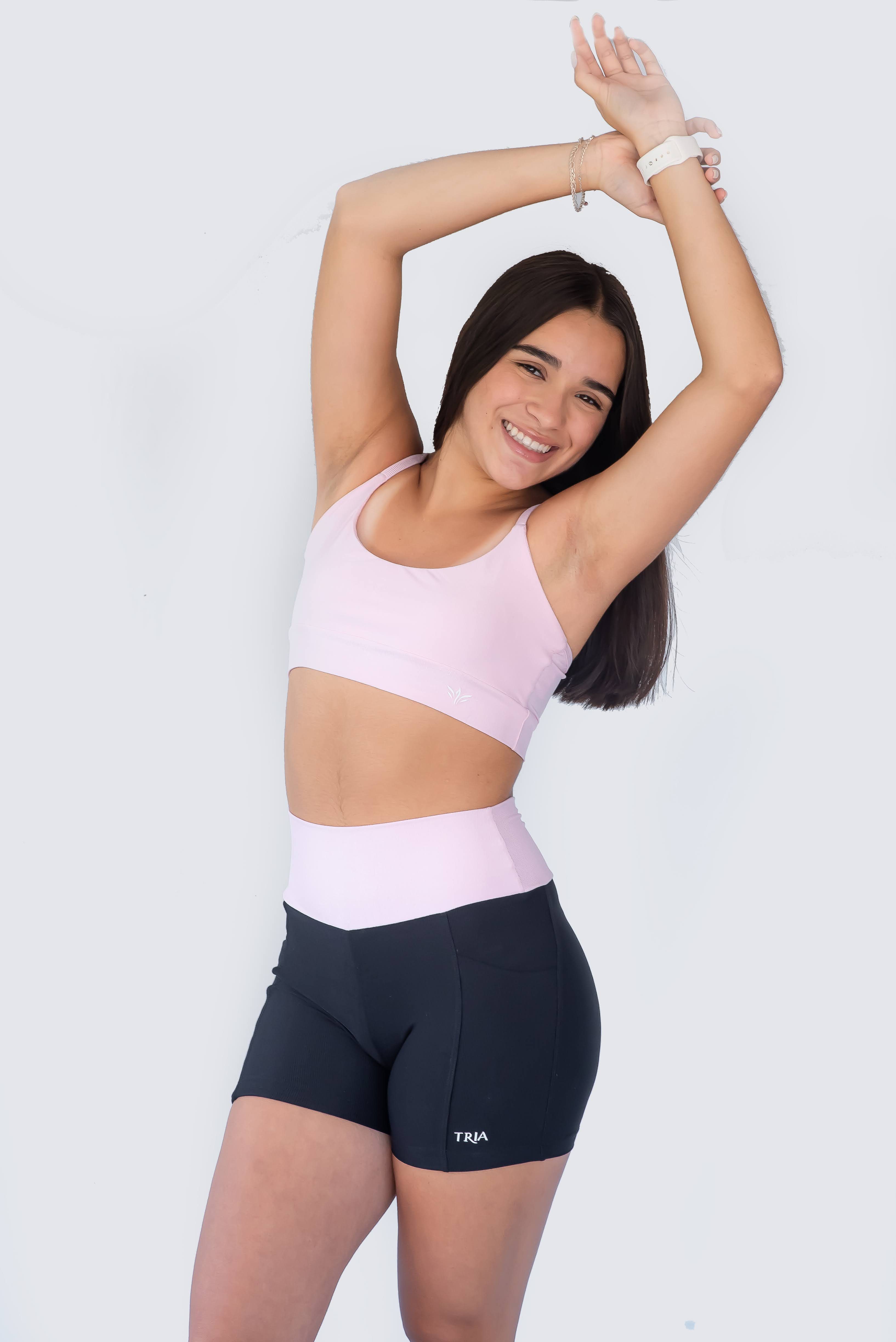 Conjunto short bolso preto com rosa bebê - foto 2