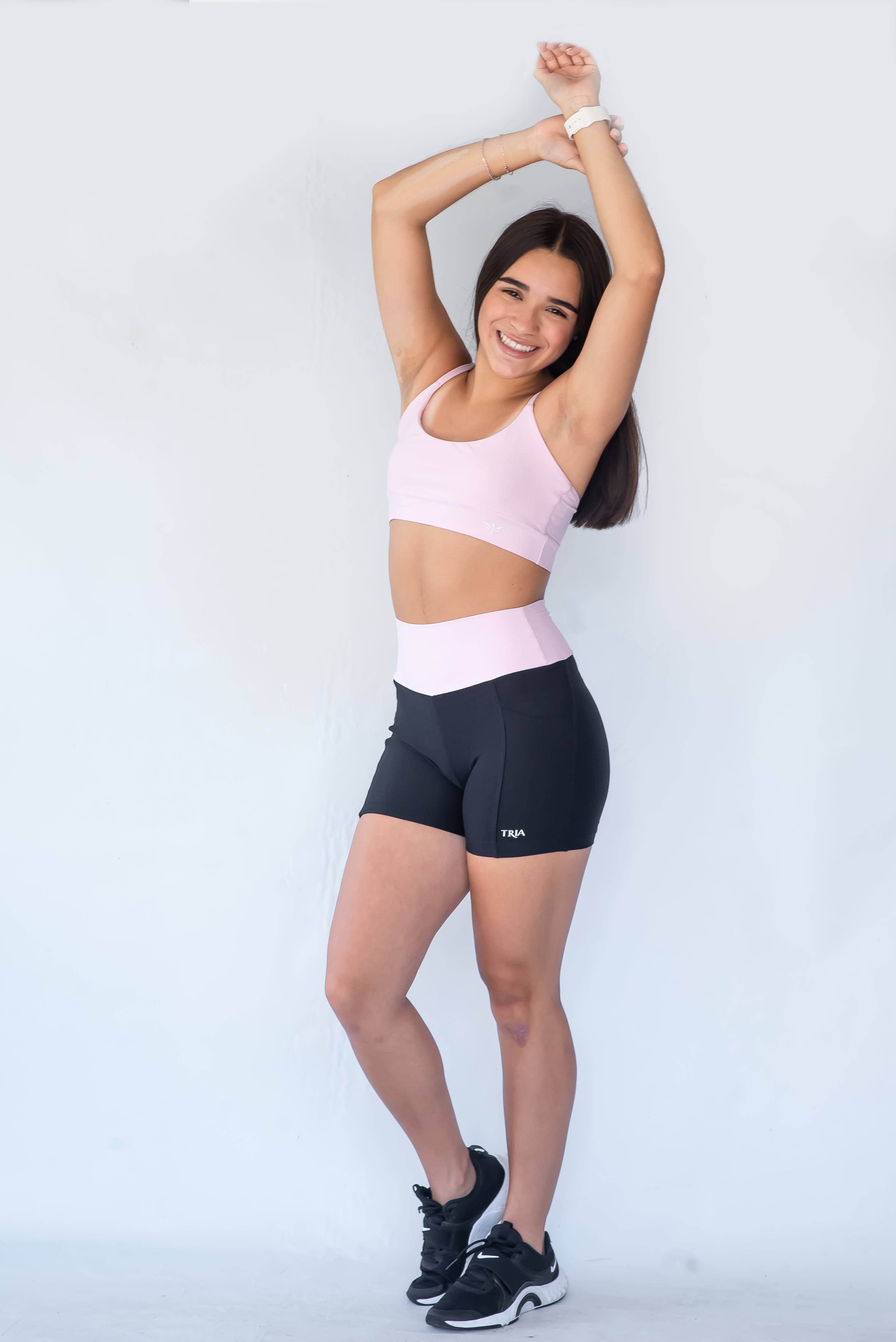 Conjunto short bolso preto com rosa bebê - foto 3